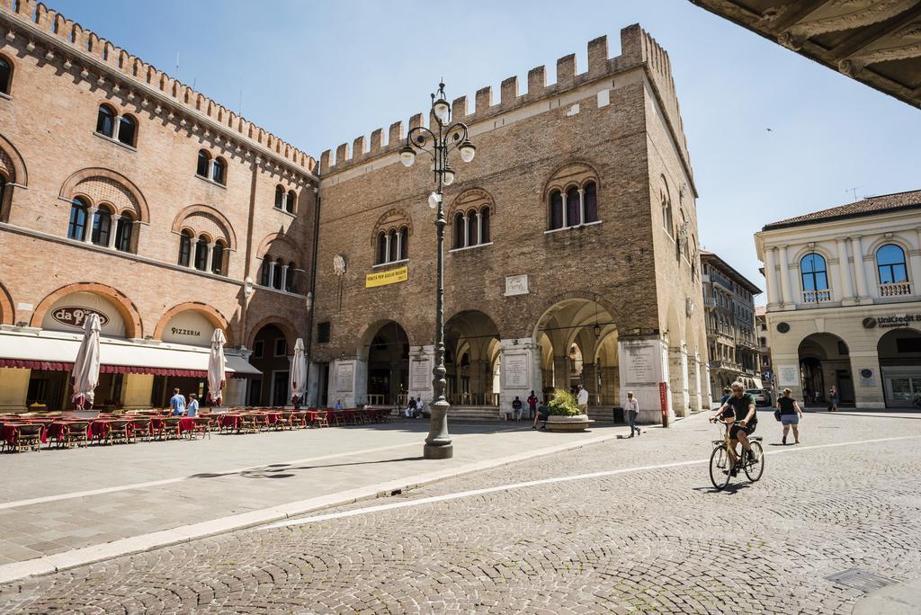 Myplace Piazza Dei Signori Apartments Treviso Eksteriør bilde